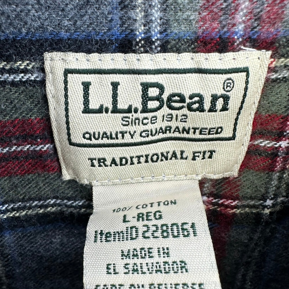 L.L. Bean Traditional Fit Scotch Plaid Flannel Button Up Shirt Grey L Cabincore - Picture 4 of 10